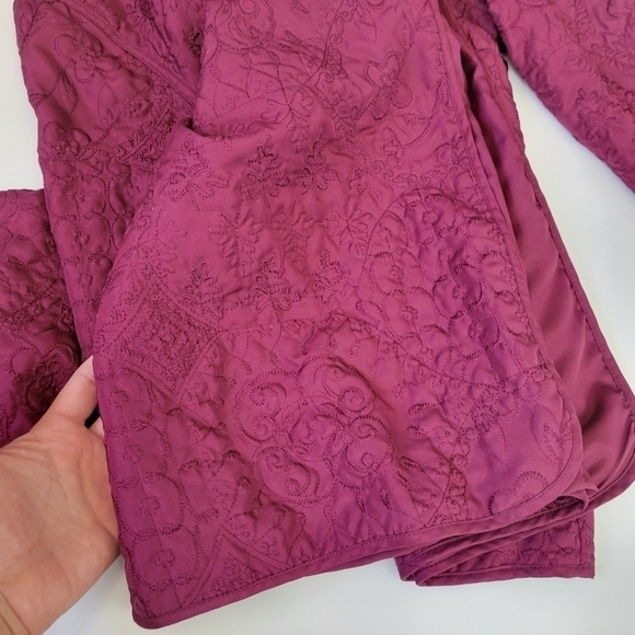 Alfred Dunner Women' Size 10 Burgundy Quilted Open Front Jacket Fall Cozy Granny - Picture 10 of 10